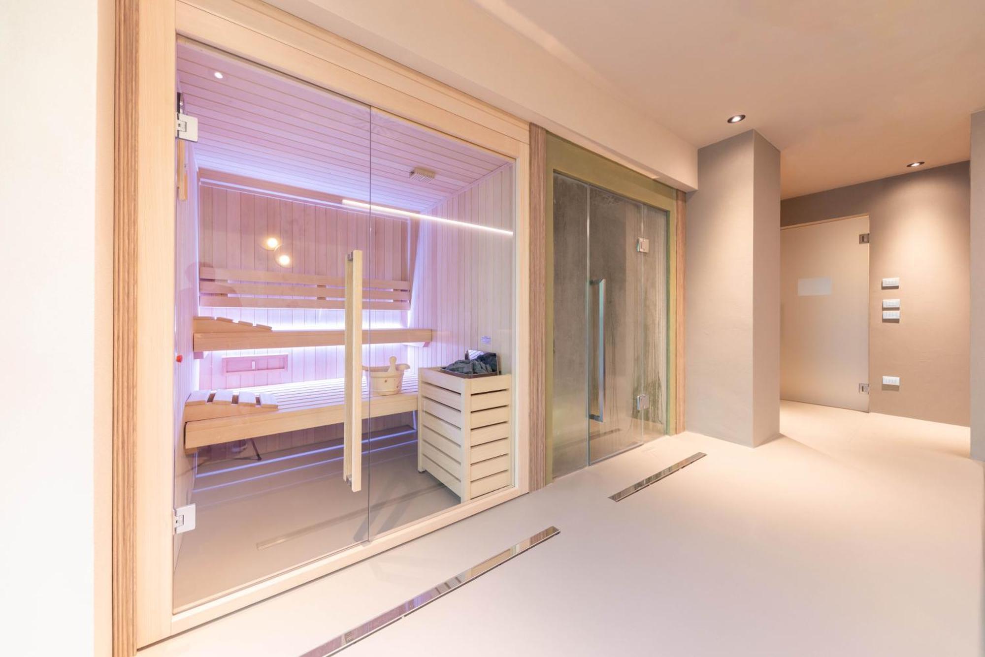 Vital Hotel Flora Comano Terme Exterior photo