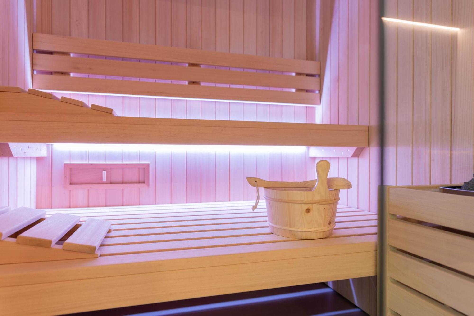 Vital Hotel Flora Comano Terme Exterior photo