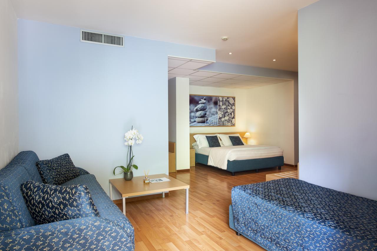 Vital Hotel Flora Comano Terme Exterior photo